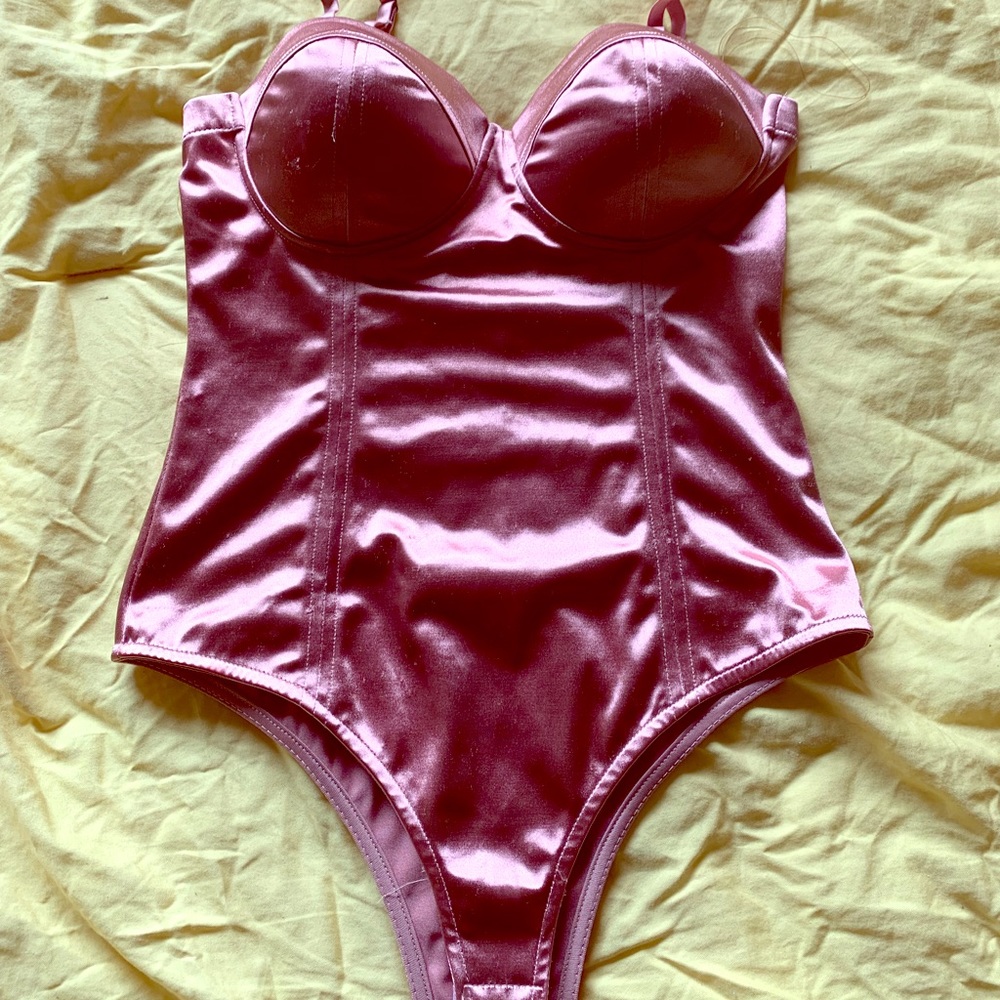 Fashion Nova bodysuit